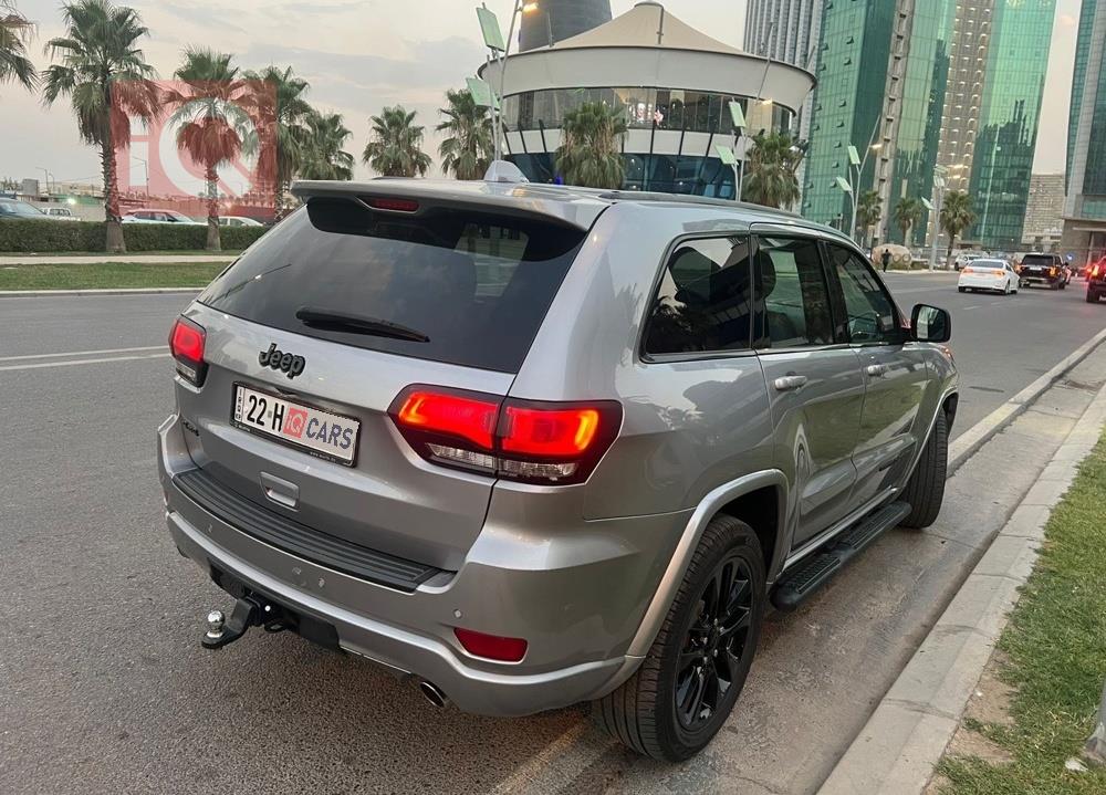 جيب جراند شيروكي